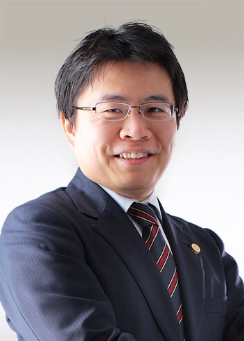 Associate Hitofumi Yanai