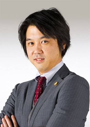Associate Hirofumi Sakaguchi