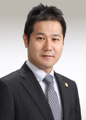 Associate Reo Takahashi