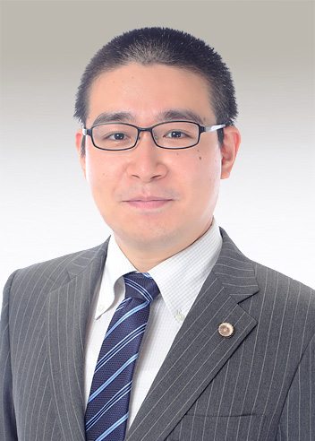 Associate Hideki Yokomizo
