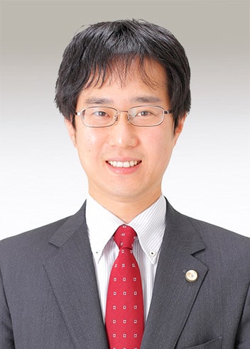Associate Kazuhisa Fujiwara