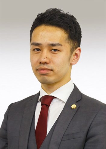 Associate Satoshi Minami