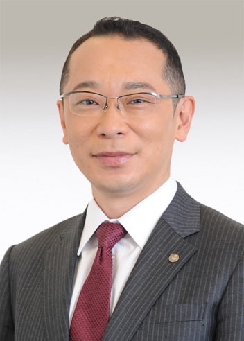 Certified Public Tax Accountant (Zeirishi) Kenichi Kishi