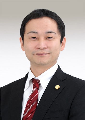 Associate Ishizuka Daisuke