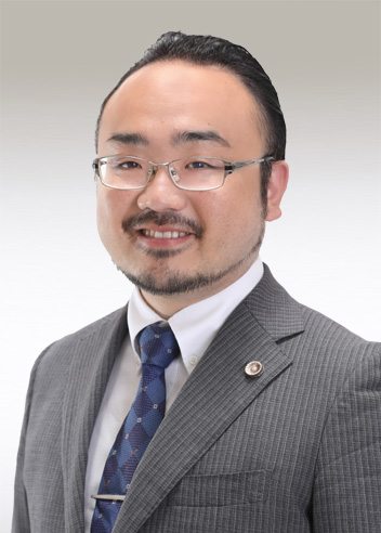 Associate Nobuaki Soga