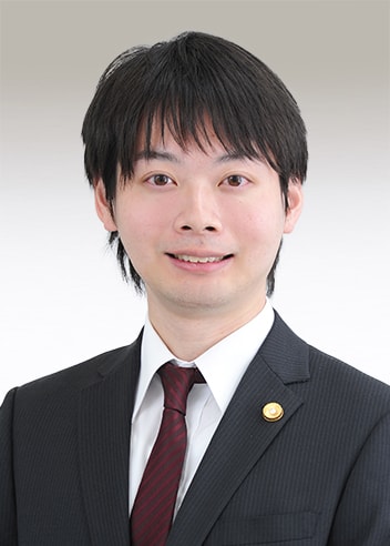 Associate Atsushi Otake