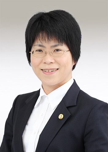Associate Yamamoto Michiko