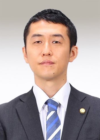 Associate Satoru Arai