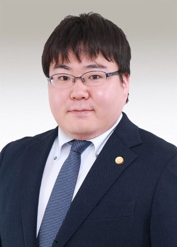 Associate Masahiro Ashikaga