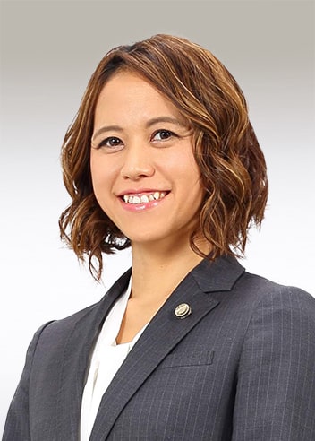 Associate Mio Takashima