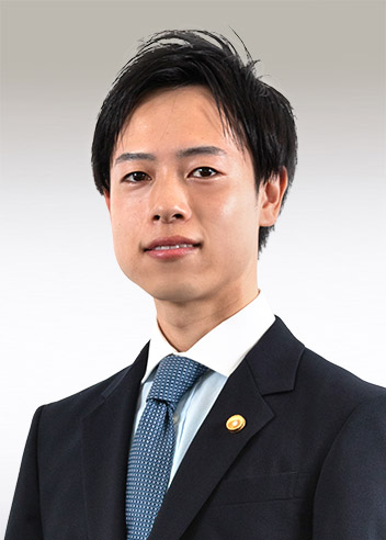 Associate Yusuke Abe