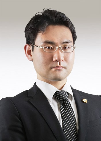 Associate Tadanori Sekiguchi