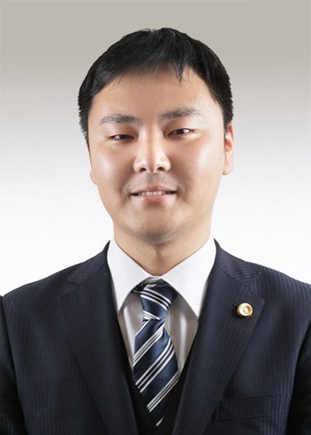 Associate Shinnosuke Ishikawa