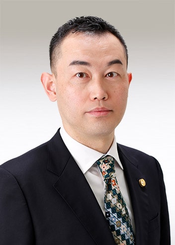 Associate Masashi Koizumi
