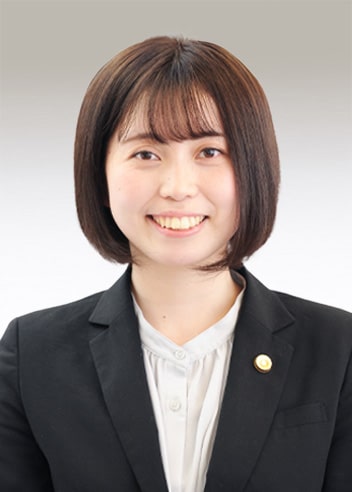 Associate Nanami Fujii