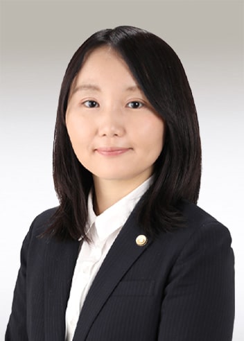 Associate Ami Matsumoto