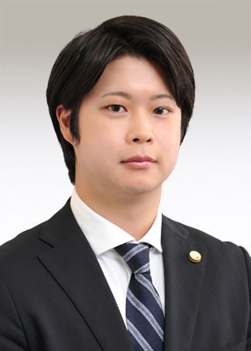 Associate Yuto Watanabe